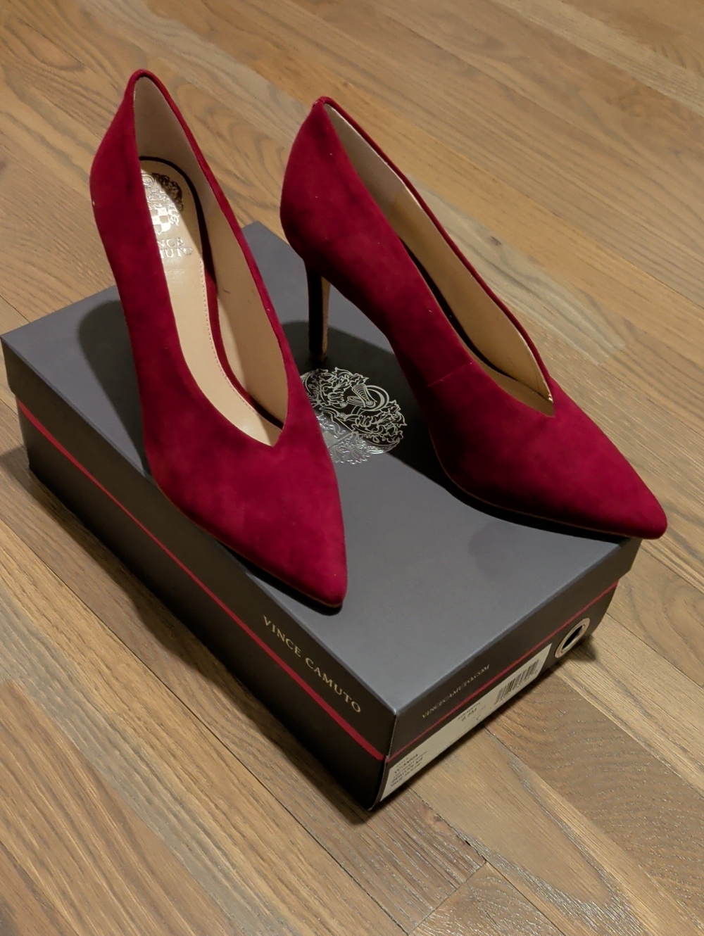 NWT Vince Camuto Red Suede Pointed-Toe Stiletto Pumps 6.5
